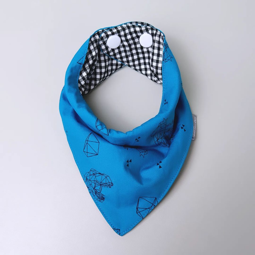 SCARF BIBS_A6017_ORIGAMI DINO