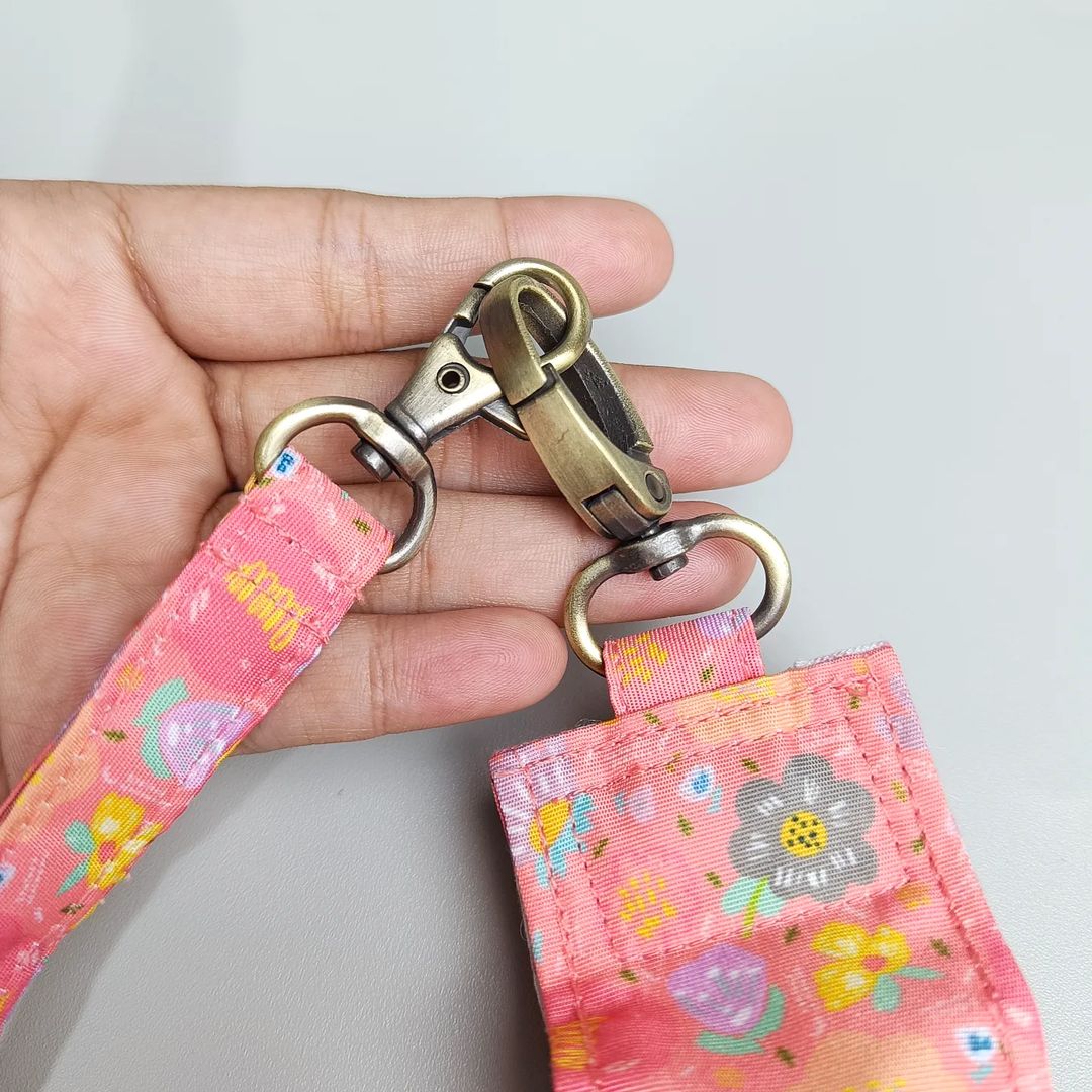 TALI LANYARD & HAND SANITIZER HOLDER_C3181_AYANA SALMON PINK