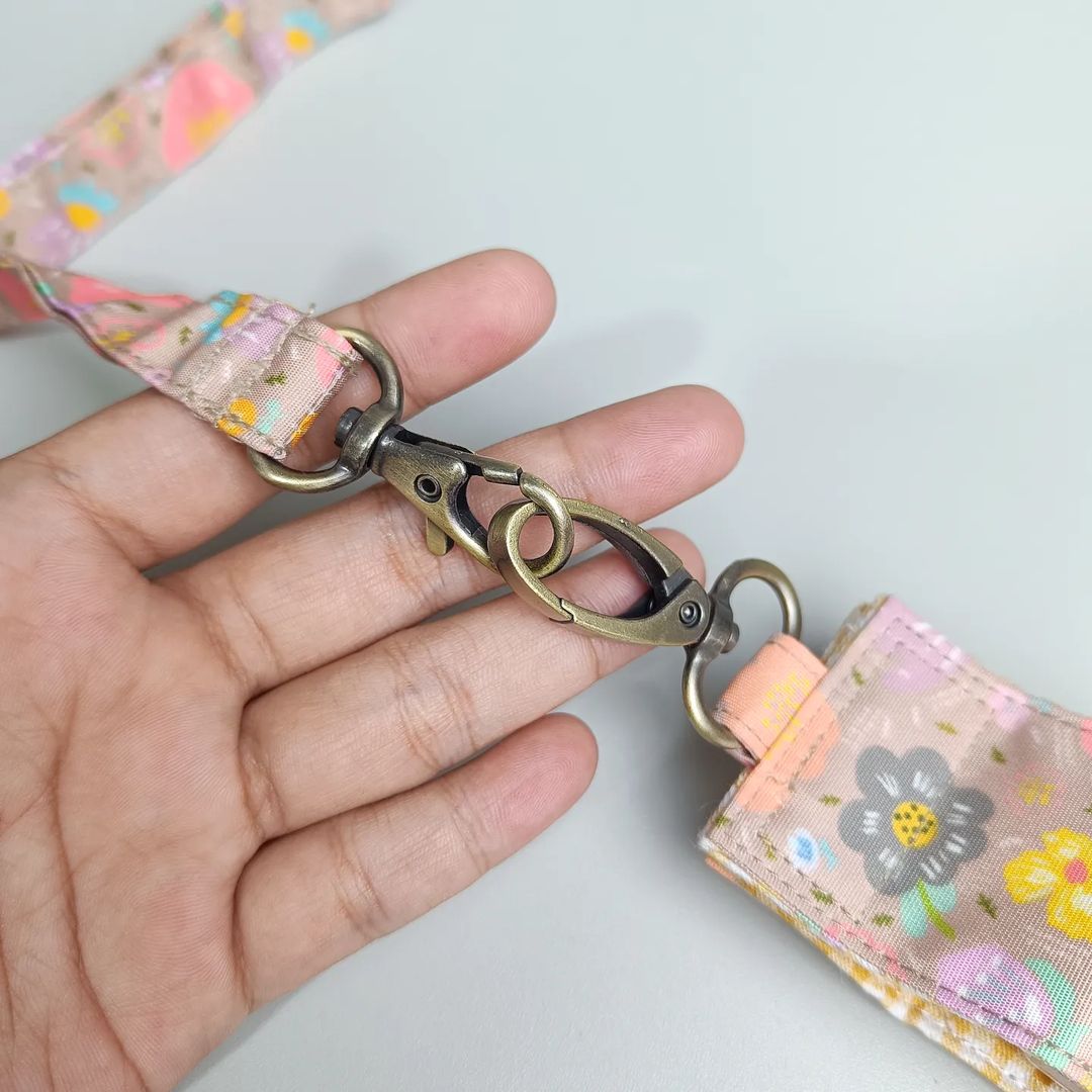 TALI LANYARD & HAND SANITIZER HOLDER_C3287_AYANA MOCCA