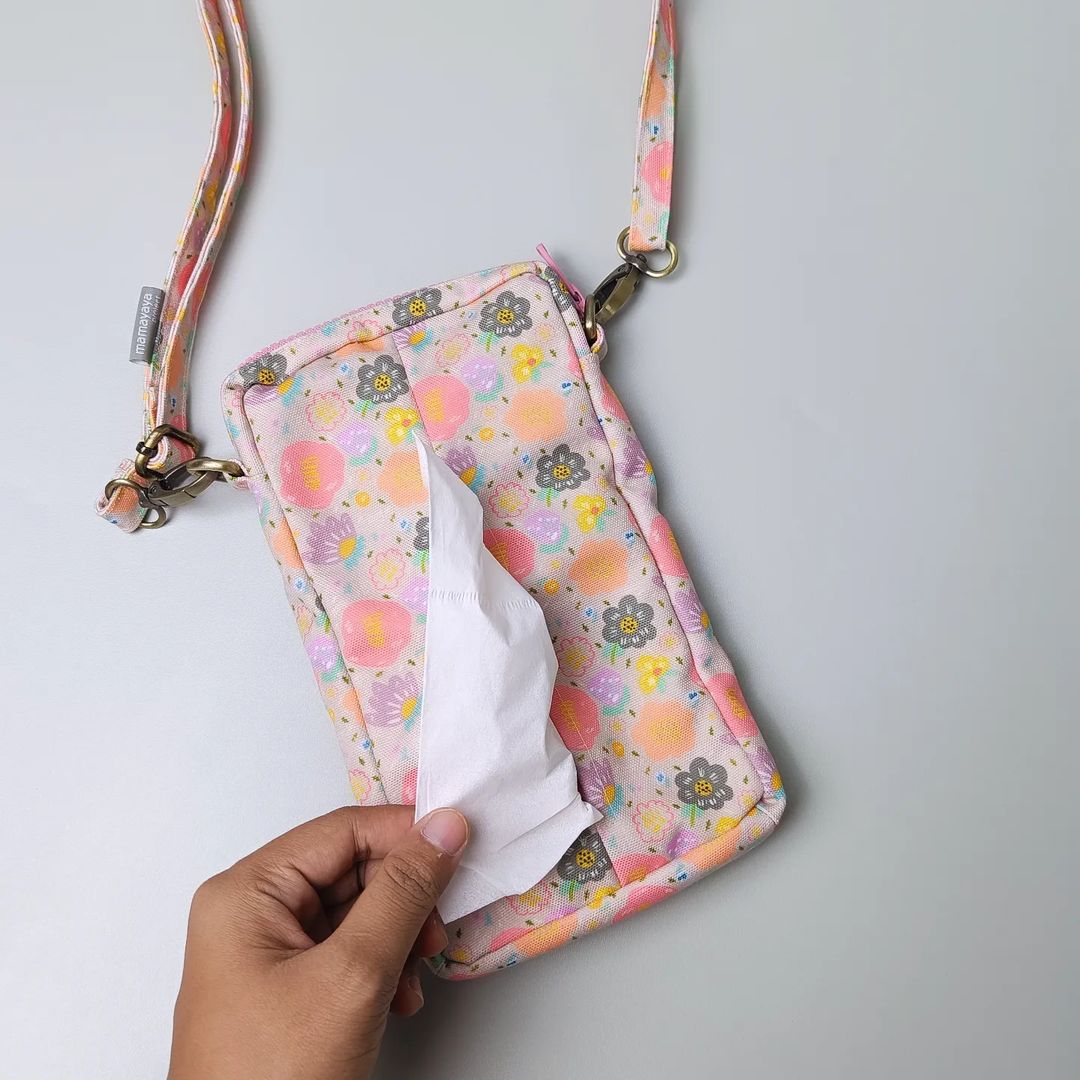 PHONE WALLET POUCH (PWP)_C3288_WATER REPLLENT_AYANA NUDE