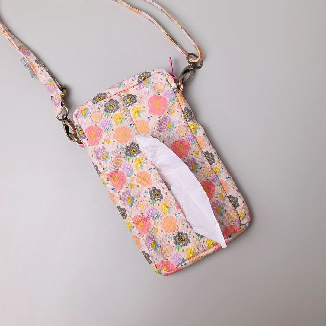 PHONE WALLET POUCH (PWP)_C3285_WATER REPLLENT_AYANA IVORY