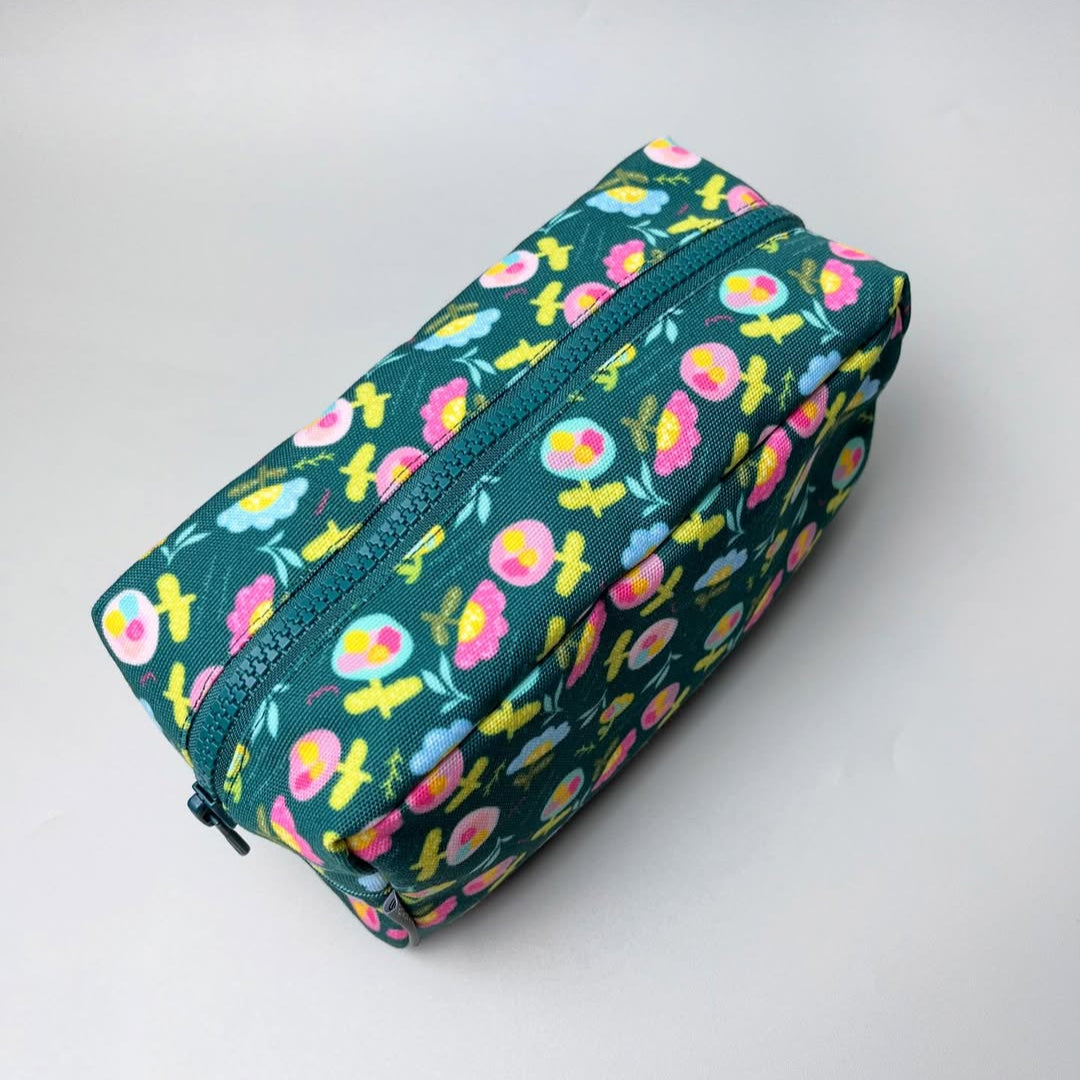 COSMETIC POUCH_C7087_MINI AMARA FOREST GREEN