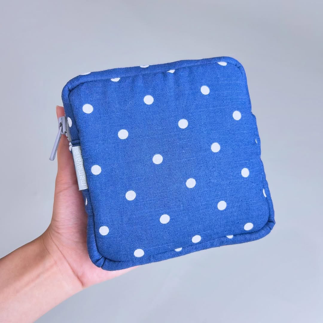 MINI POUCH PUFFY_A7036_POLKA NAVY