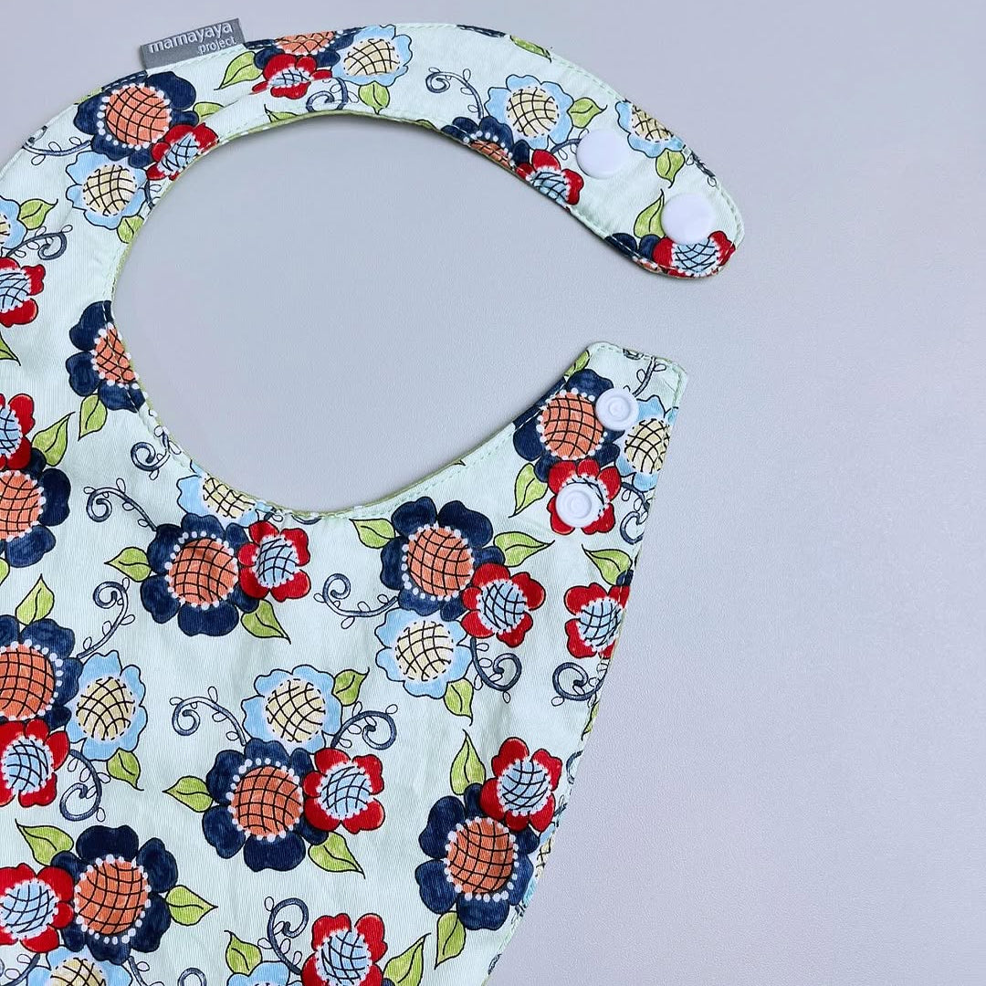 ROUND BIBS_A7033_PASIFFLORA FLOWER