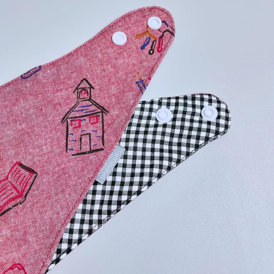 SCARF BIBS_A7021_STUDY MAROON