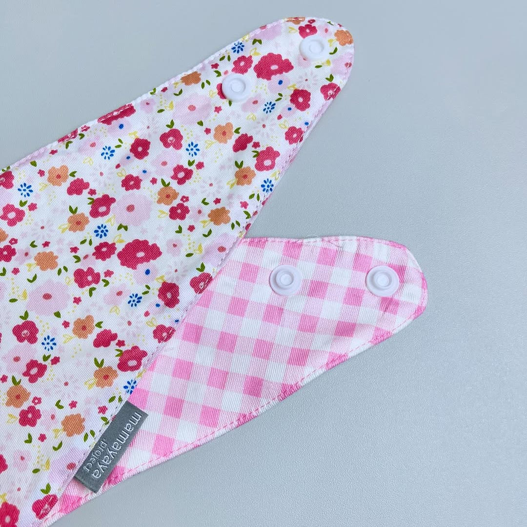 SCARF BIBS_A7017_NIGELLA PINK