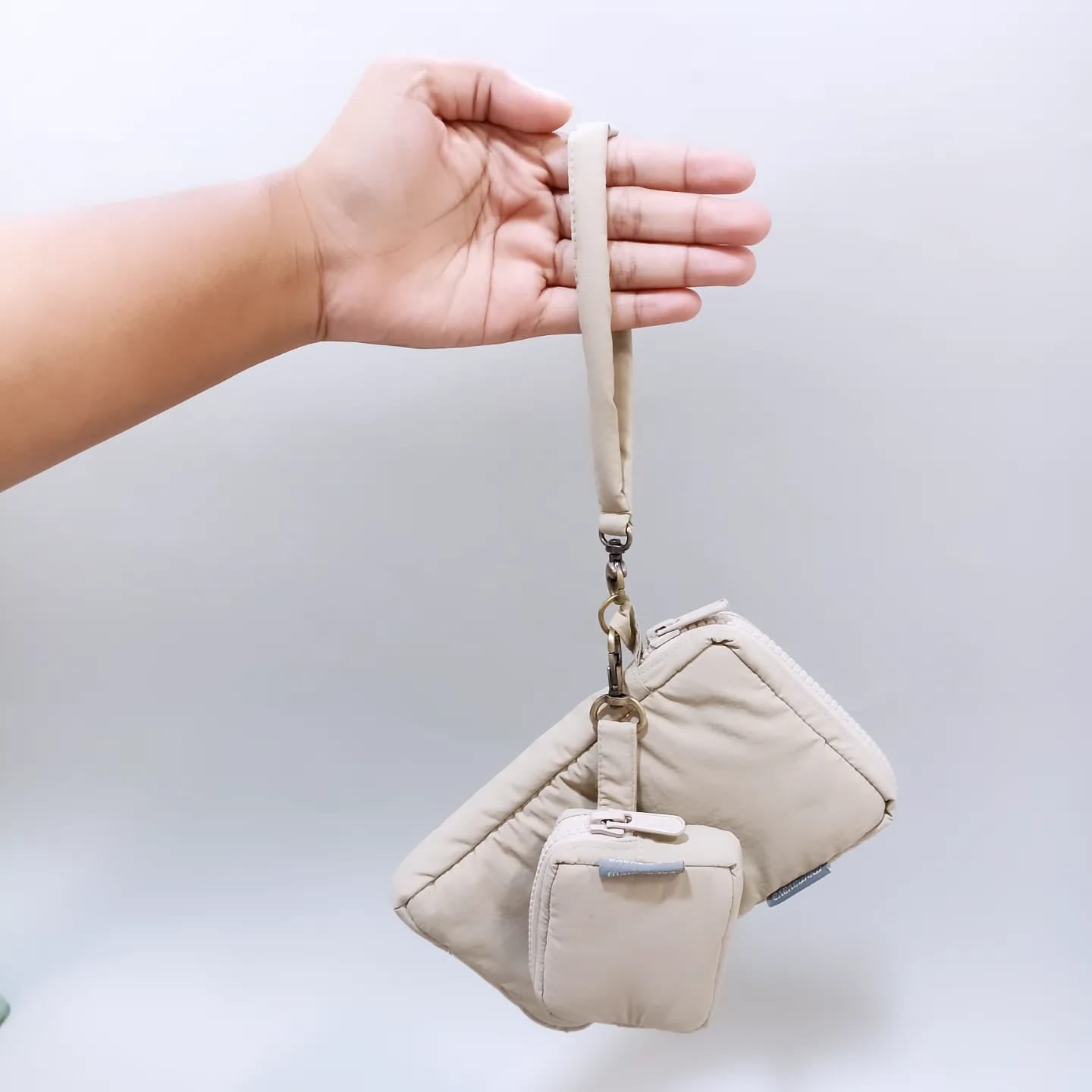 SET POUCH HP & POUCH COIN_C6197_OYSTER