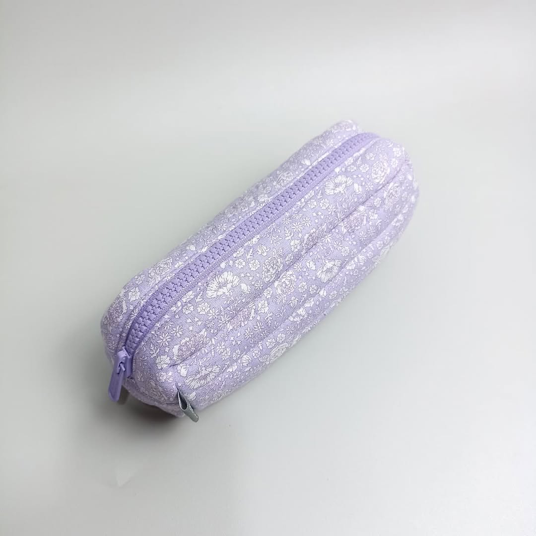 PENCIL CASE_C6363_CAMELIA LILAC