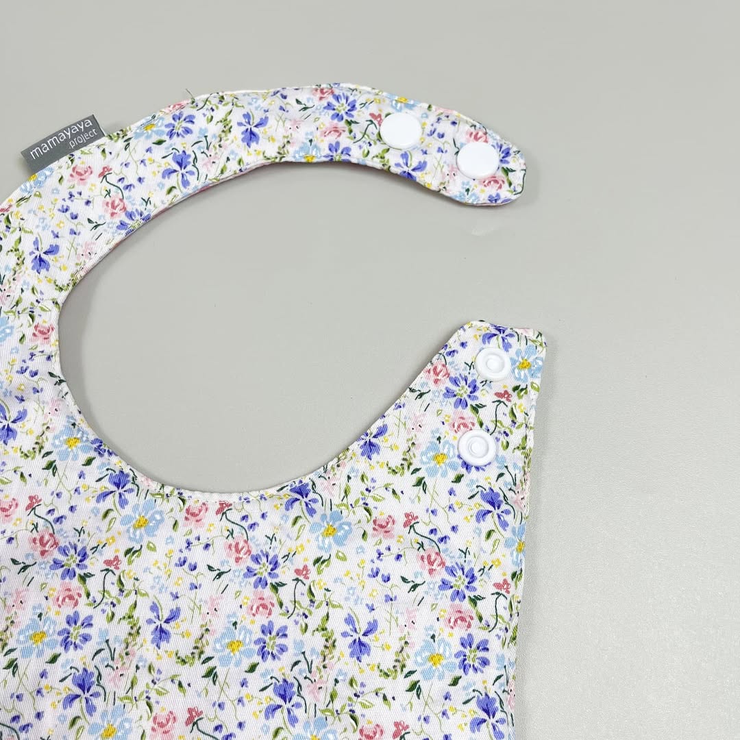 ROUND BIBS_A6422_BUNGA HOYA BIRU