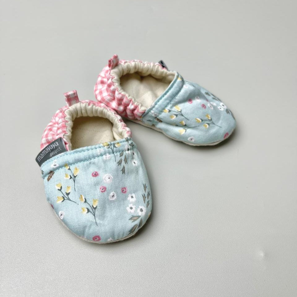 SET BABY | BUCKET HAT | BIBS | BABY SHOES_A1258_ILALANG DASAR BIRU