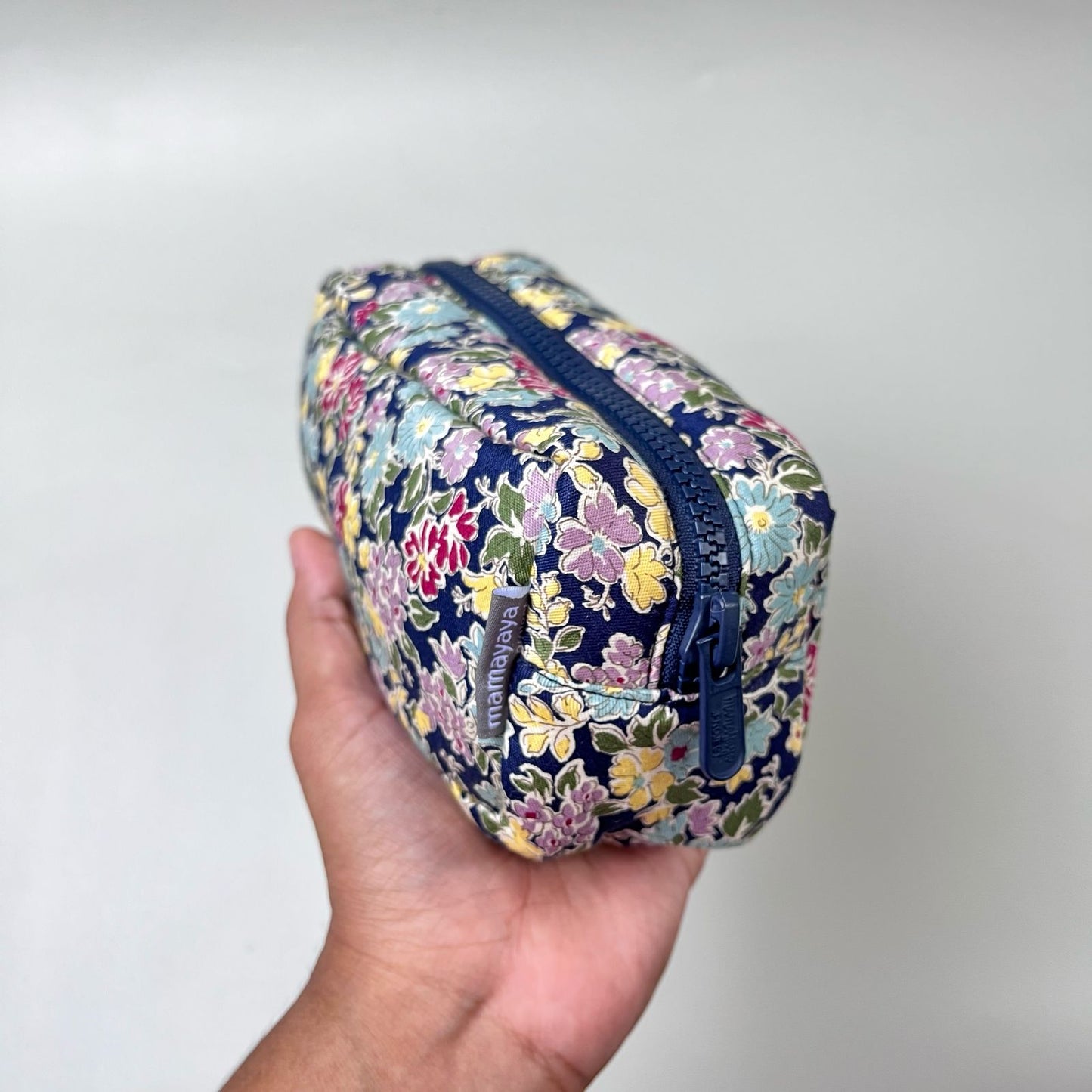 POUCH MEDIUM_A7050_CALENDULA NAVY