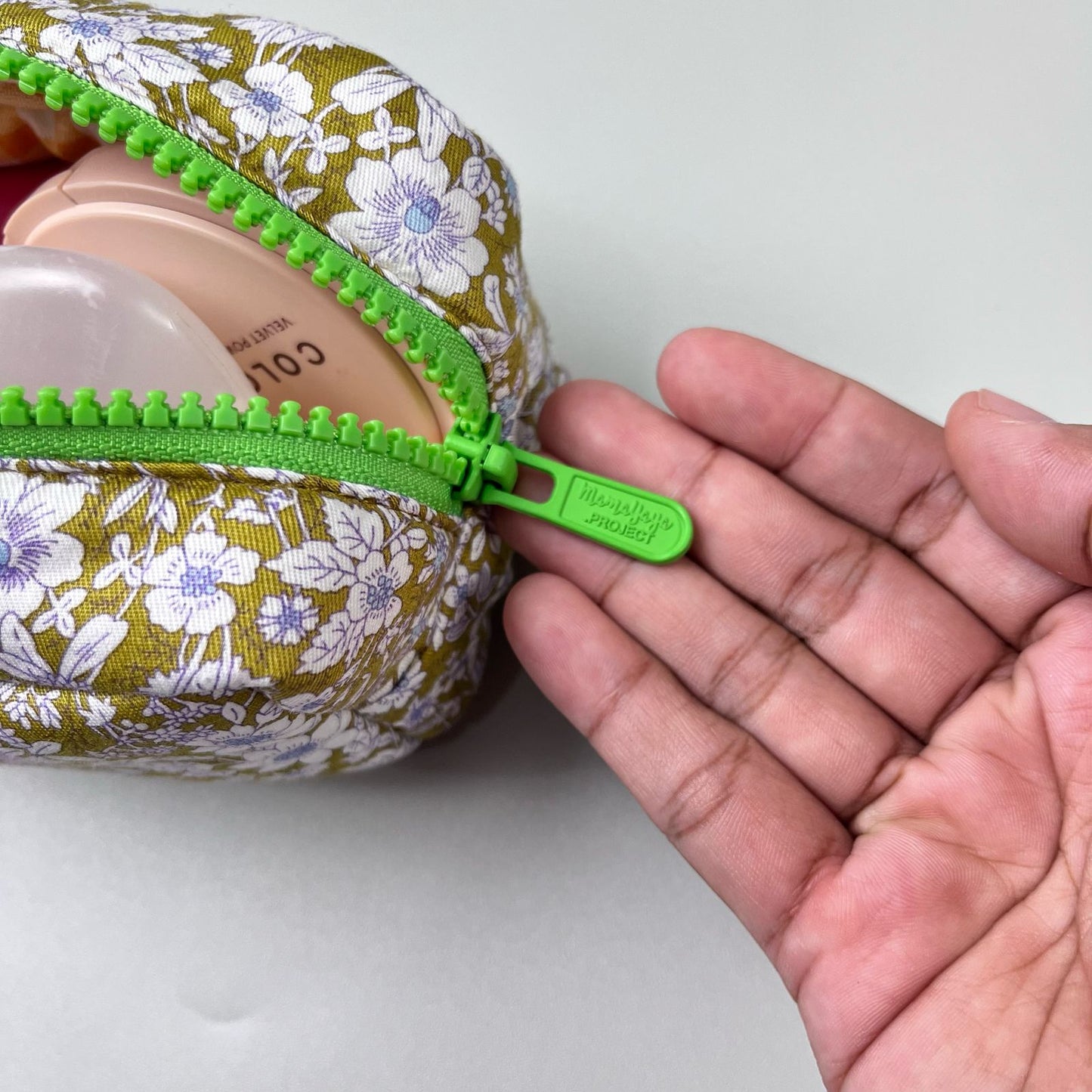 POUCH MEDIUM_A7048_MINI KRISAN HIJAU