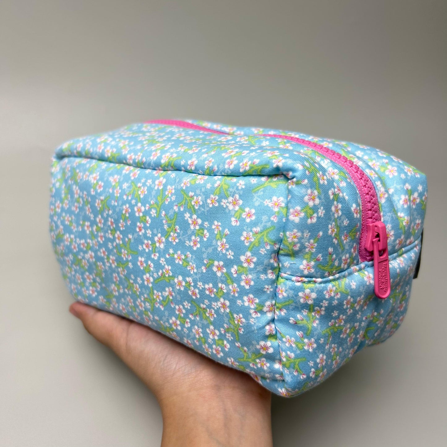 COSMETIC POUCH PUFFY_A6085_SAKURA BIRU