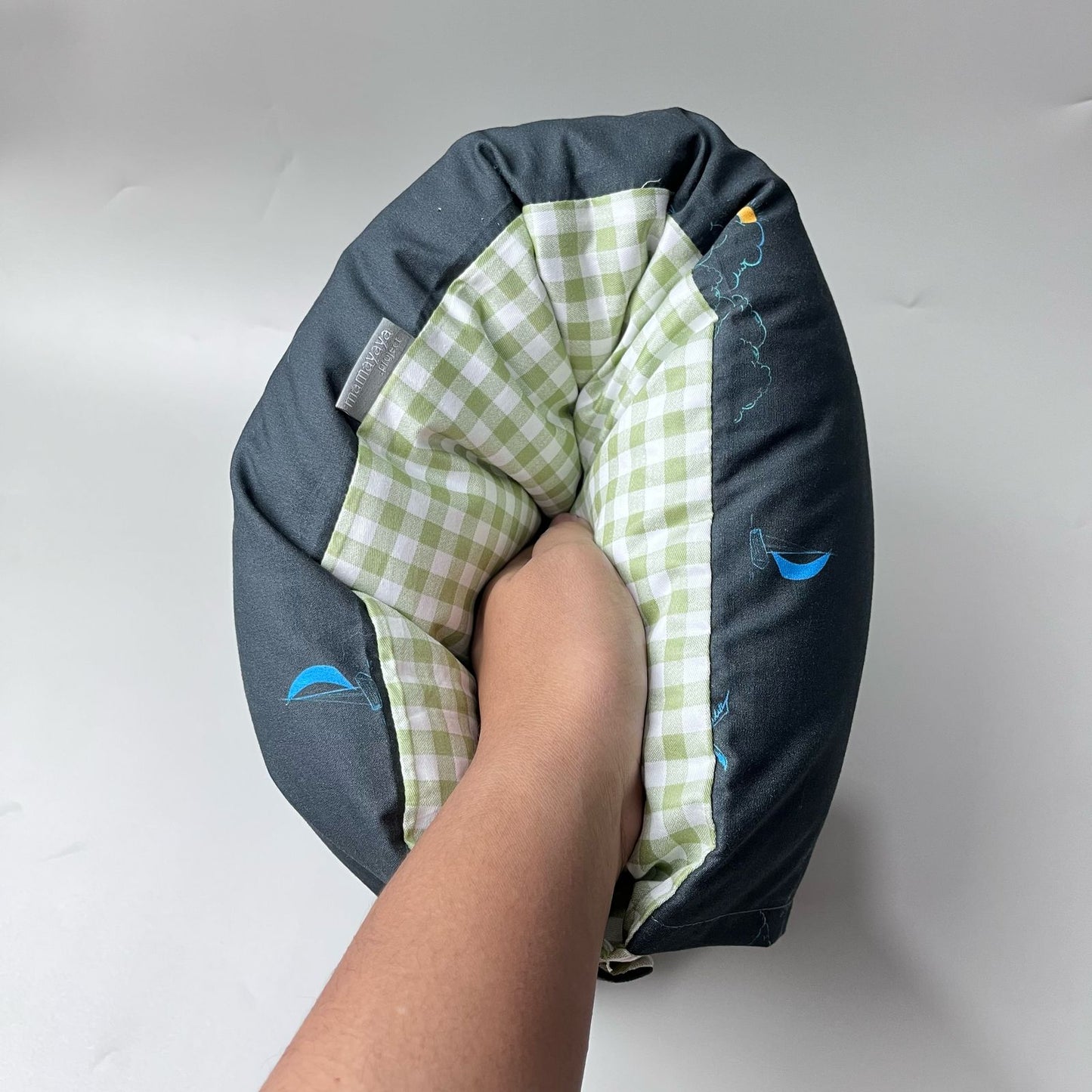 TRAVEL NURSING ARM PILLOW_A7268_PANTAI MALAM