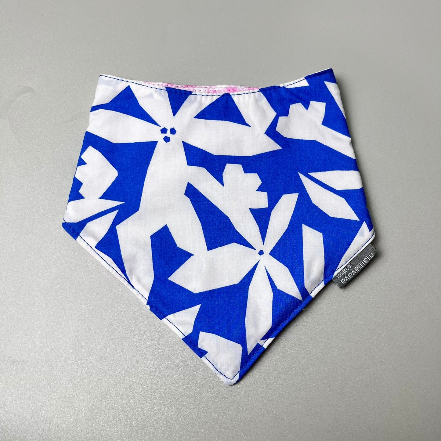 SCARF BIBS_A7255_CLEMATIS BLUE