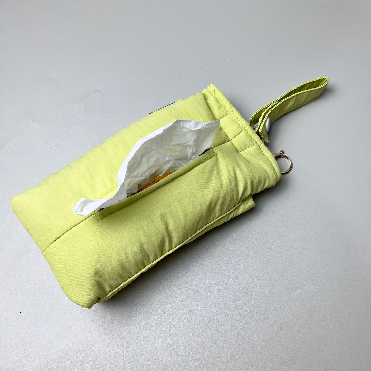 TISSUE POUCH 2 IN 1_C6364_LIME GREEN