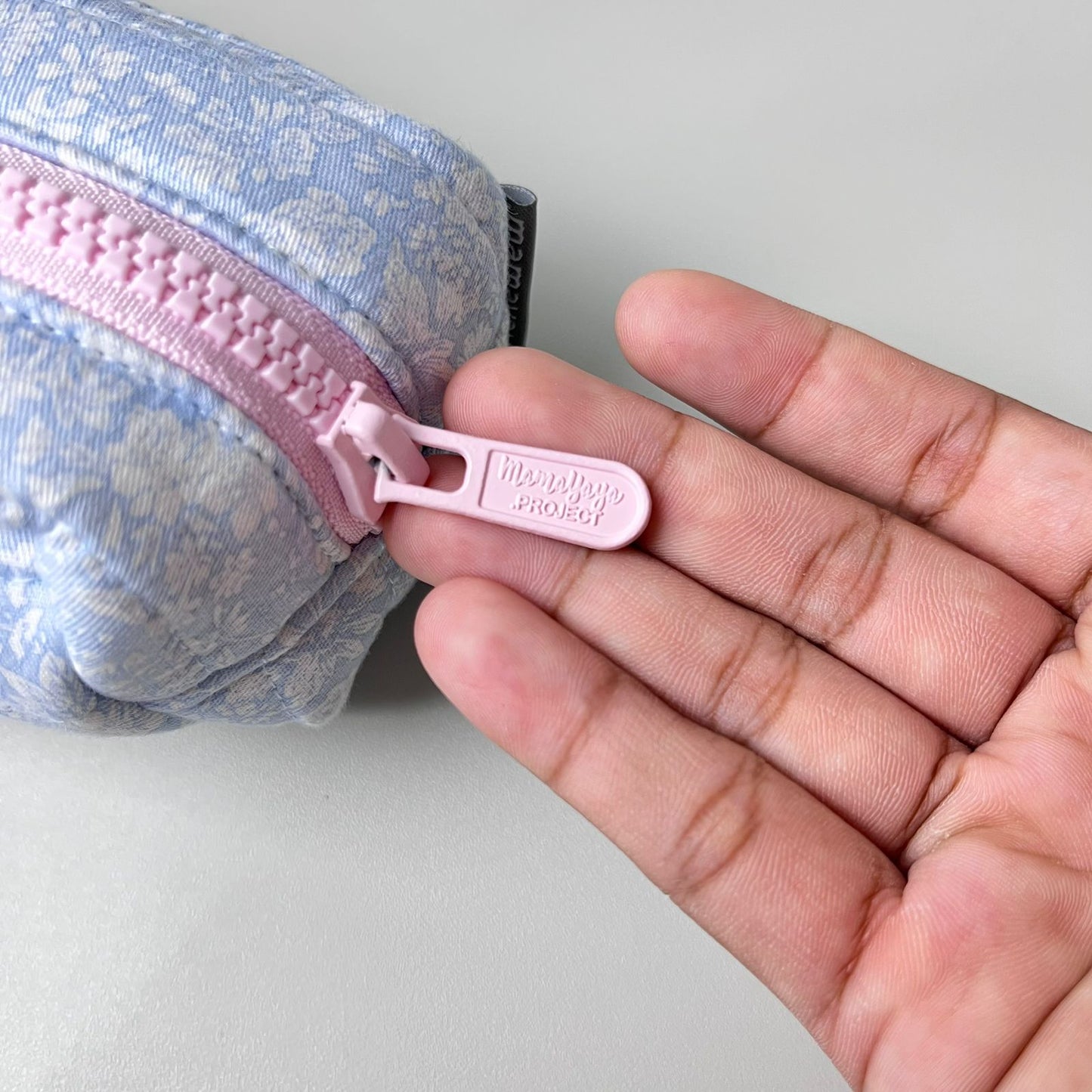 PENCIL CASE_A7113_DANDELION BLUE