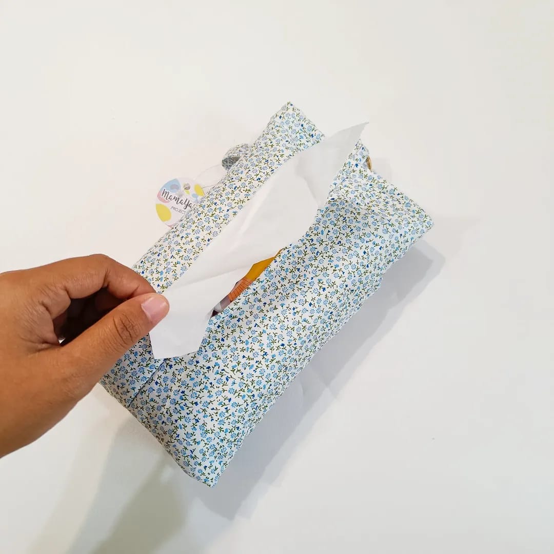 TISSUE POUCH 2 IN 1_BUNGA MINI BIRU