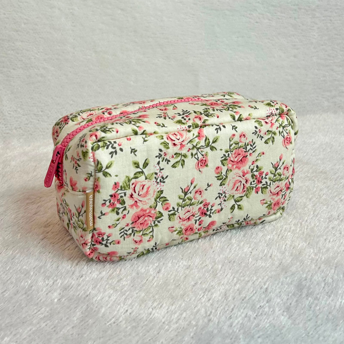 COSMETIC POUCH PUFFY_ROSE DASAR BW
