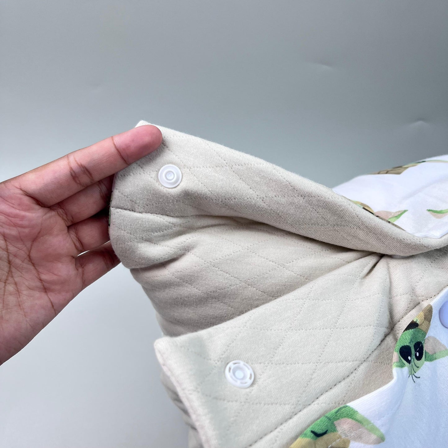 TRAVEL NURSING ARM PILLOW_B7206_GROGU PUTIH