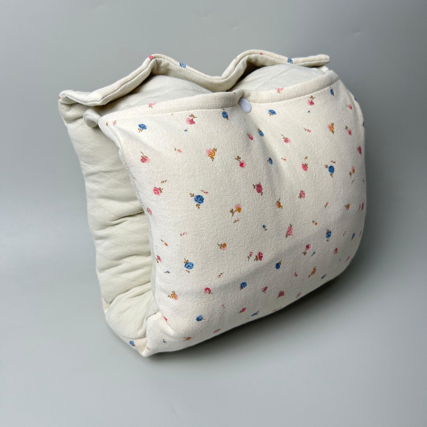 TRAVEL NURSING ARM PILLOW_B7222_MINI ROSE CREAM