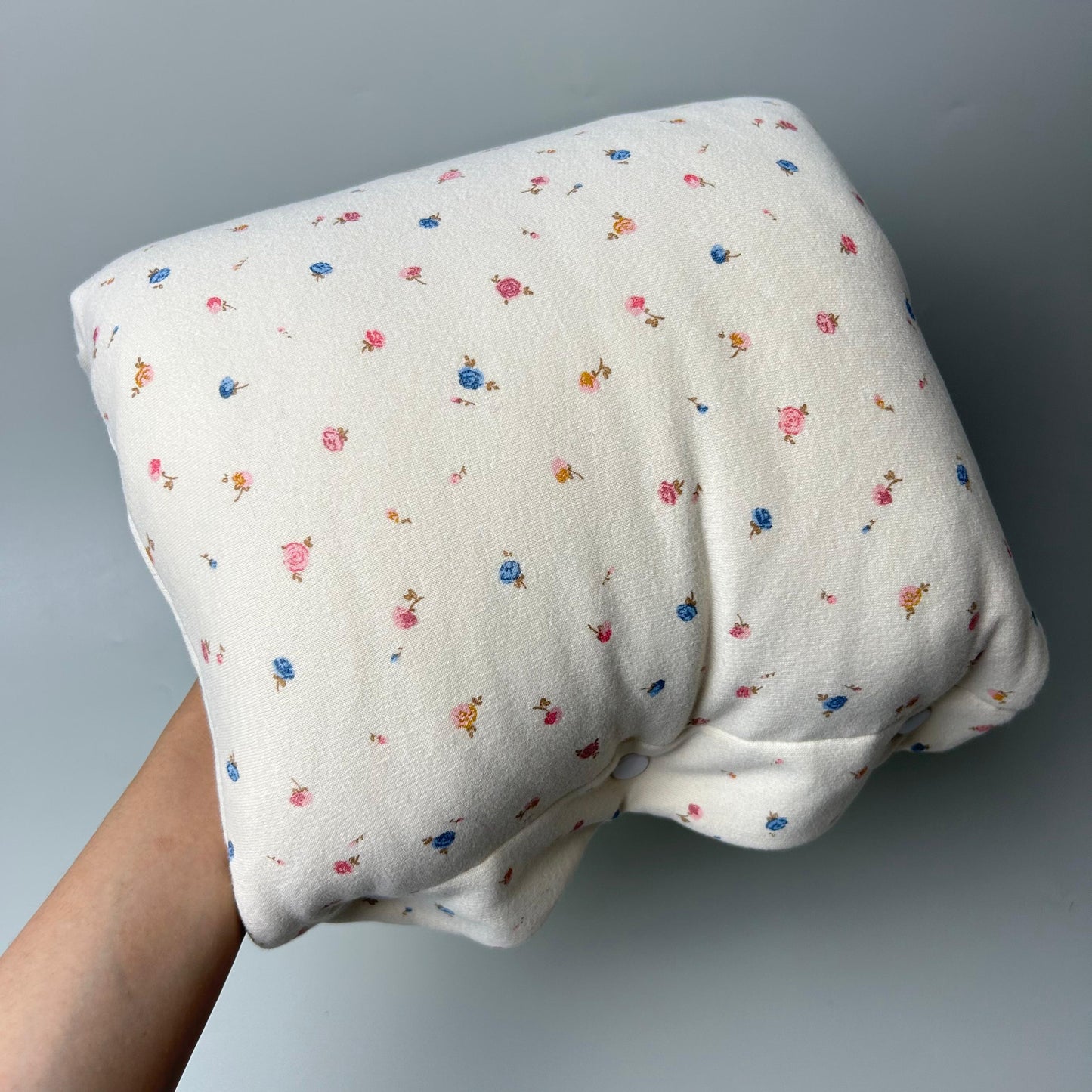 TRAVEL NURSING ARM PILLOW_B7222_MINI ROSE CREAM