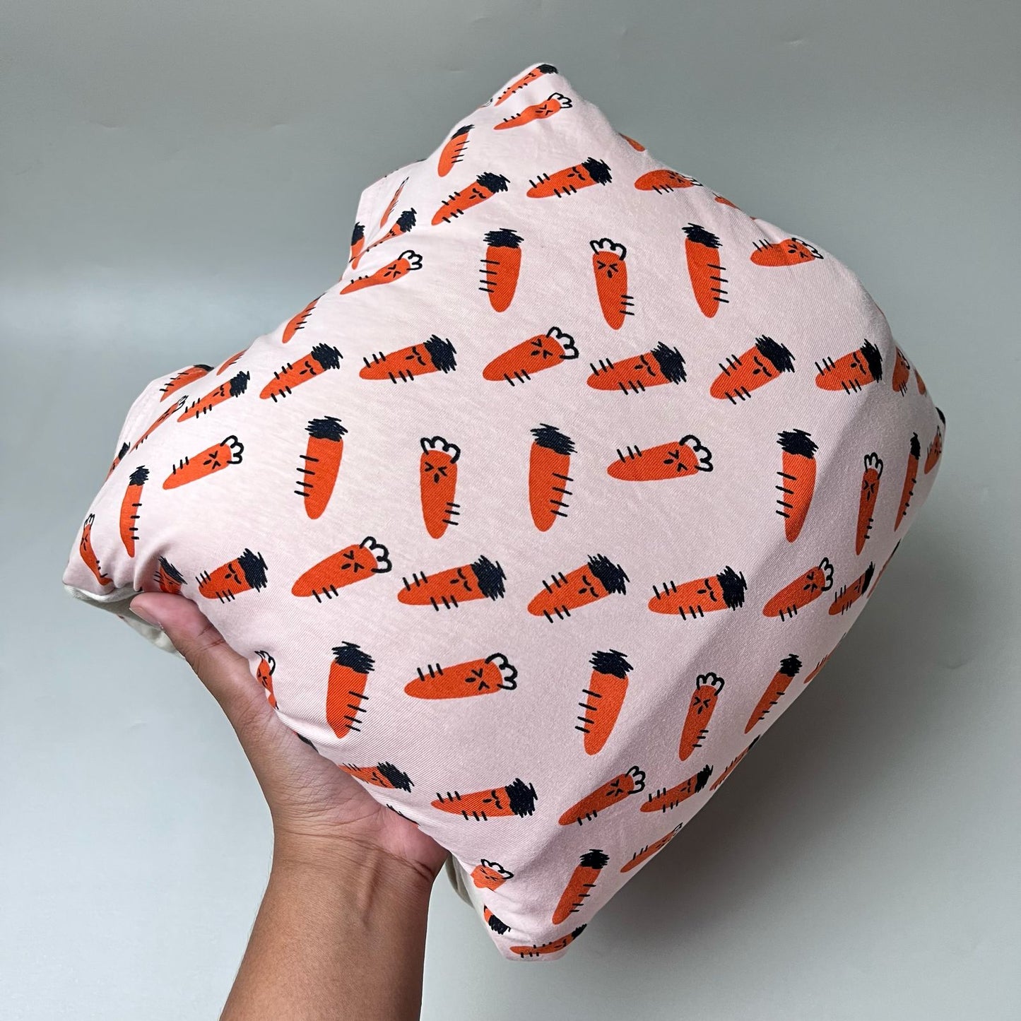 TRAVEL NURSING ARM PILLOW_B7232_WORTEL