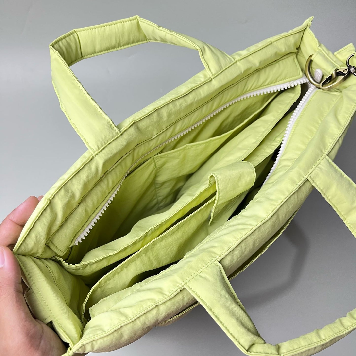 LAPTOP BAG + HAND SANITIZER_C6364_LIME GREEN (TASLAN)