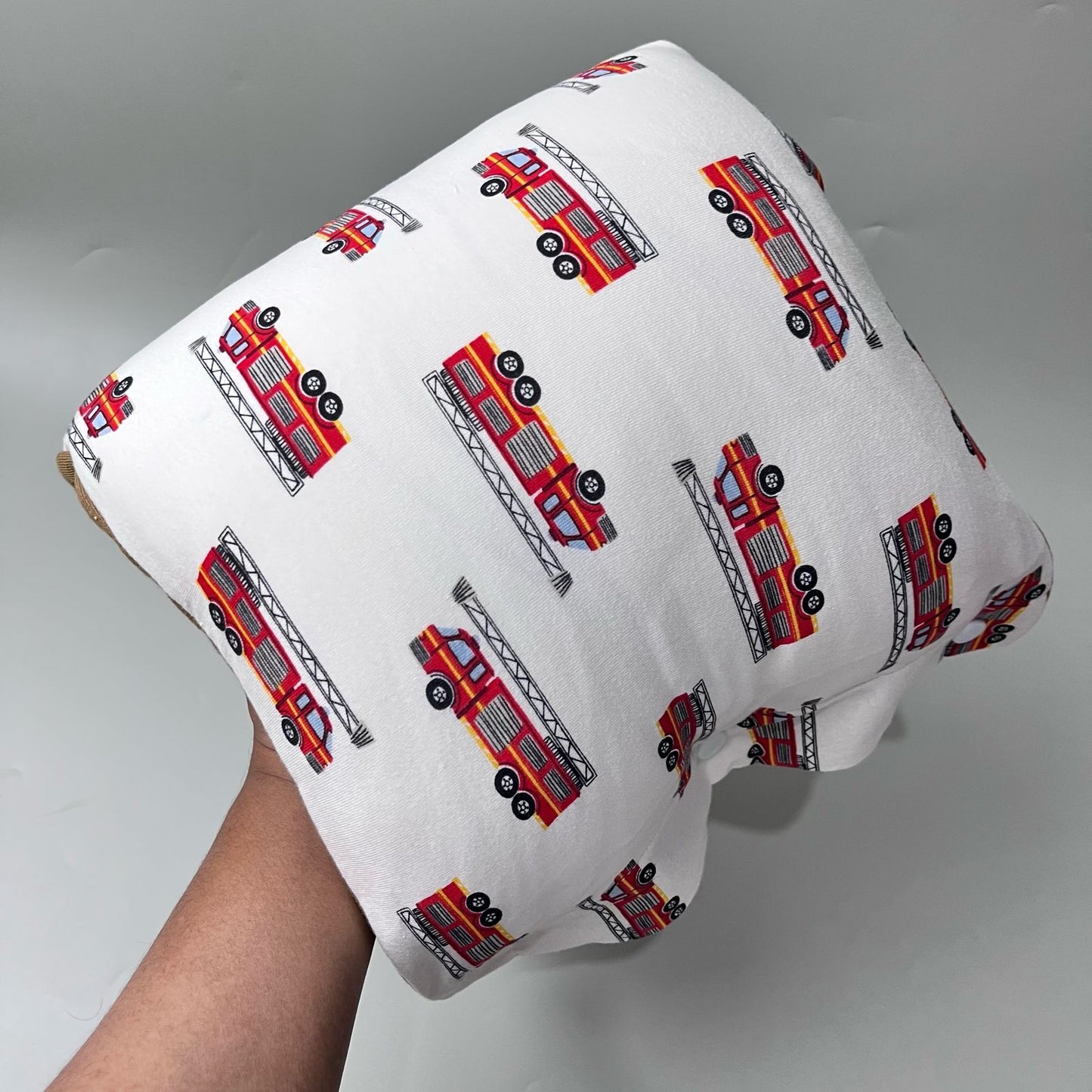 TRAVEL NURSING ARM PILLOW_B7241_FIRE FIGHTER