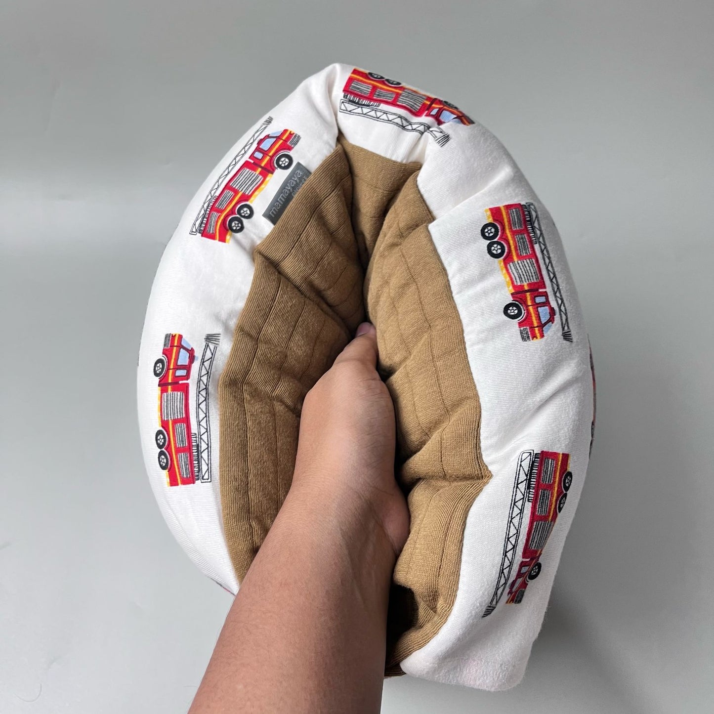 TRAVEL NURSING ARM PILLOW_B7241_FIRE FIGHTER