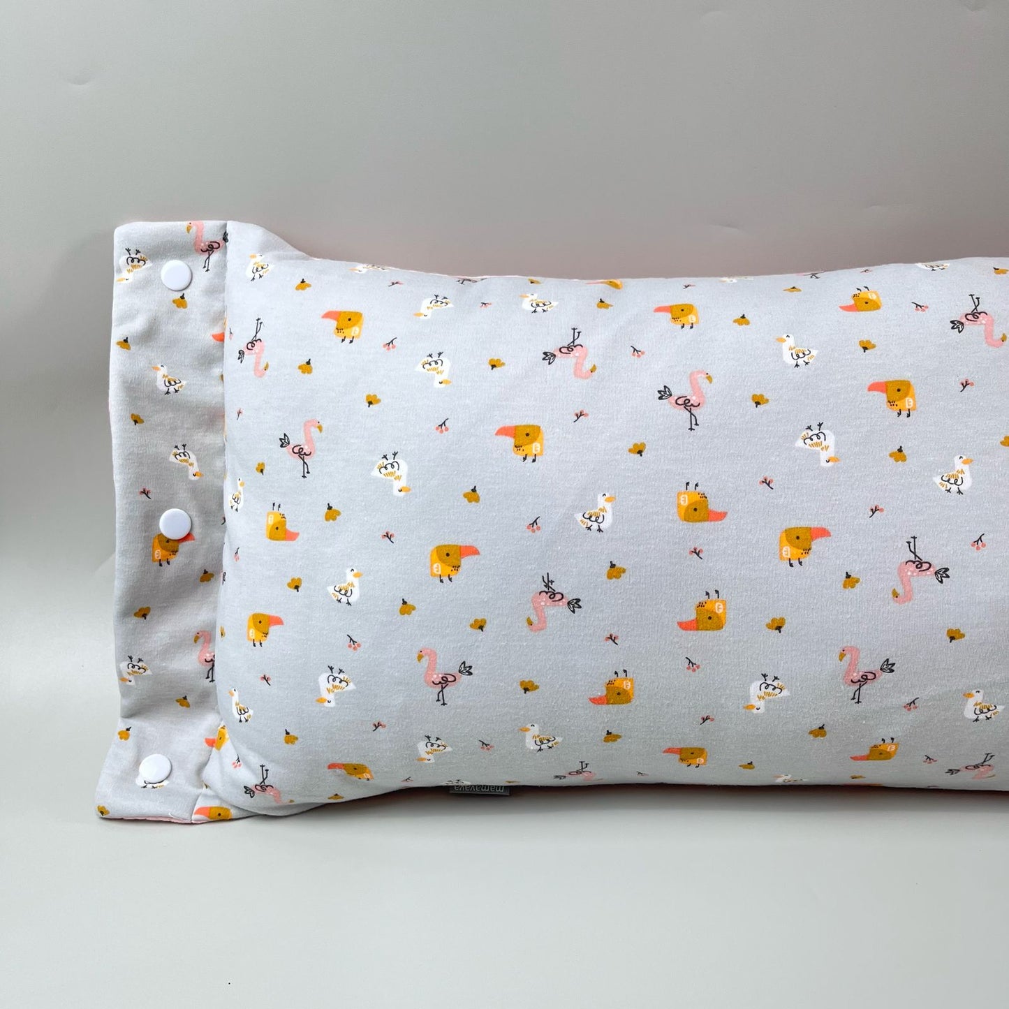TRAVEL NURSING ARM PILLOW_B7274_MINI FLAMINGO
