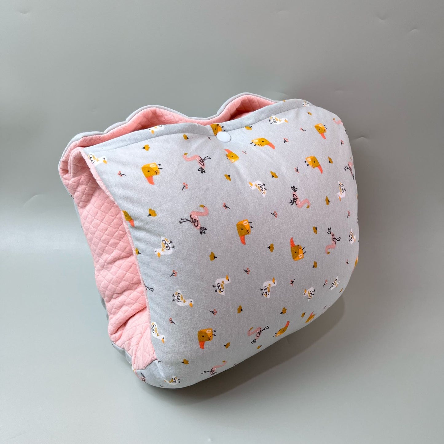 TRAVEL NURSING ARM PILLOW_B7274_MINI FLAMINGO