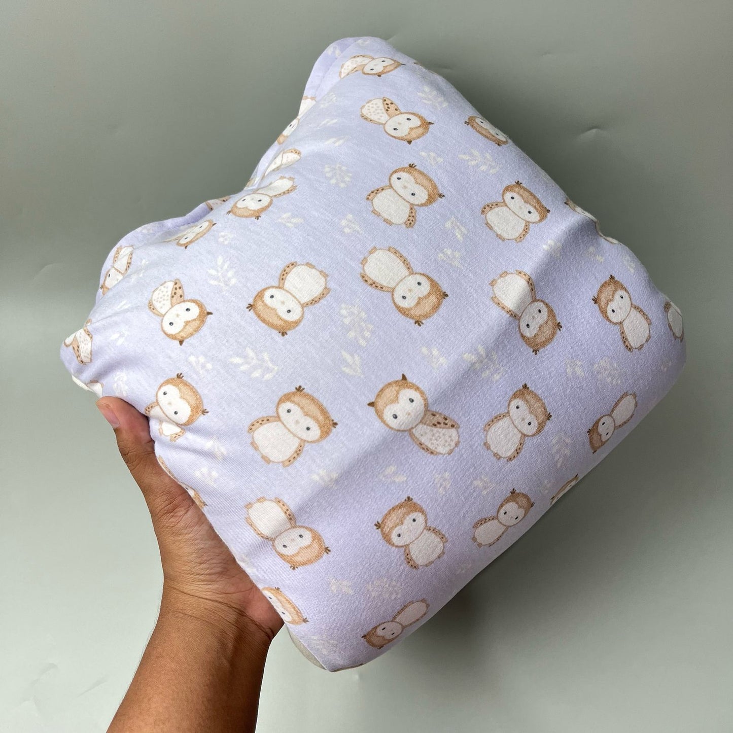TRAVEL NURSING ARM PILLOW_B7243_OWL PURPLE