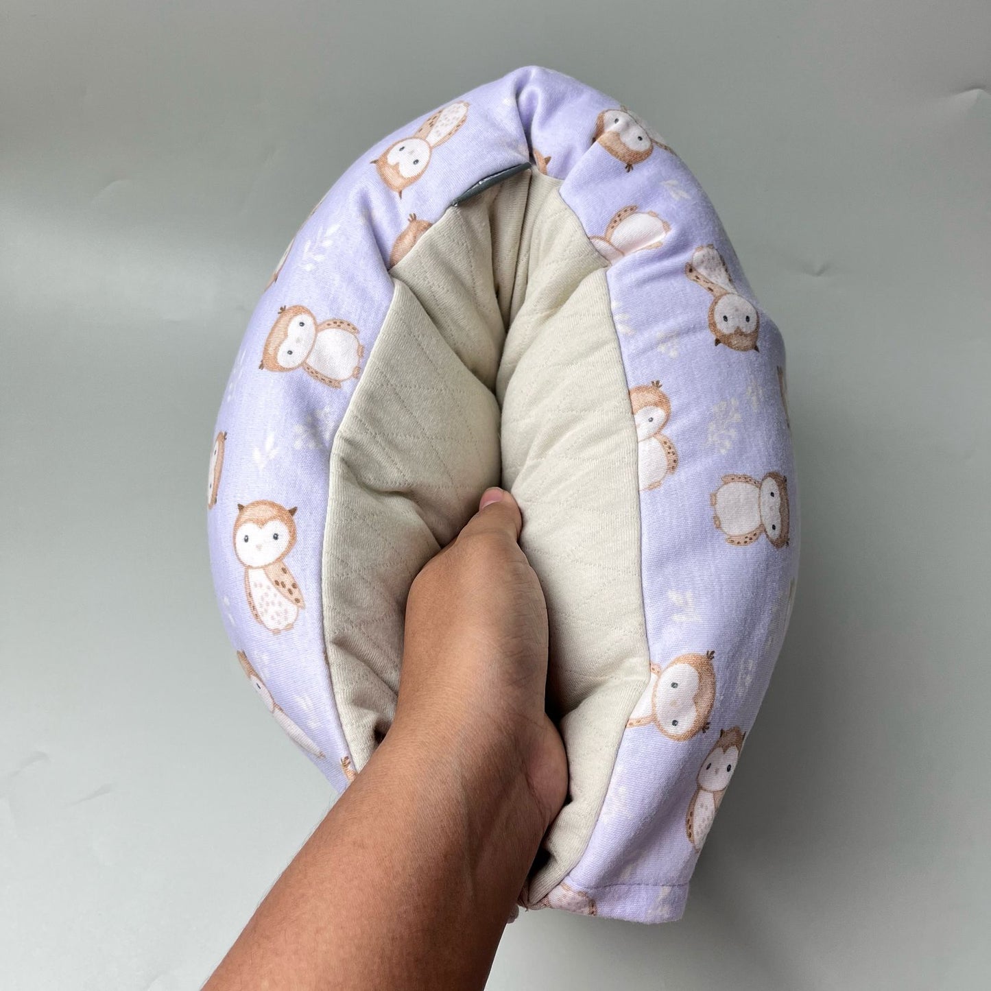 TRAVEL NURSING ARM PILLOW_B7243_OWL PURPLE