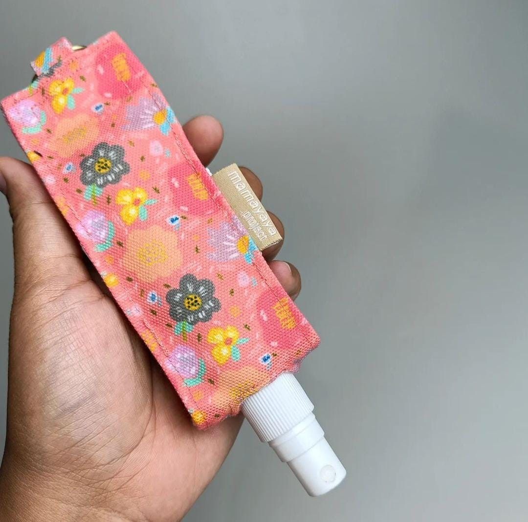 HAND SANITIZER HOLDER_C3181_AYANA SALMON PINK_WR