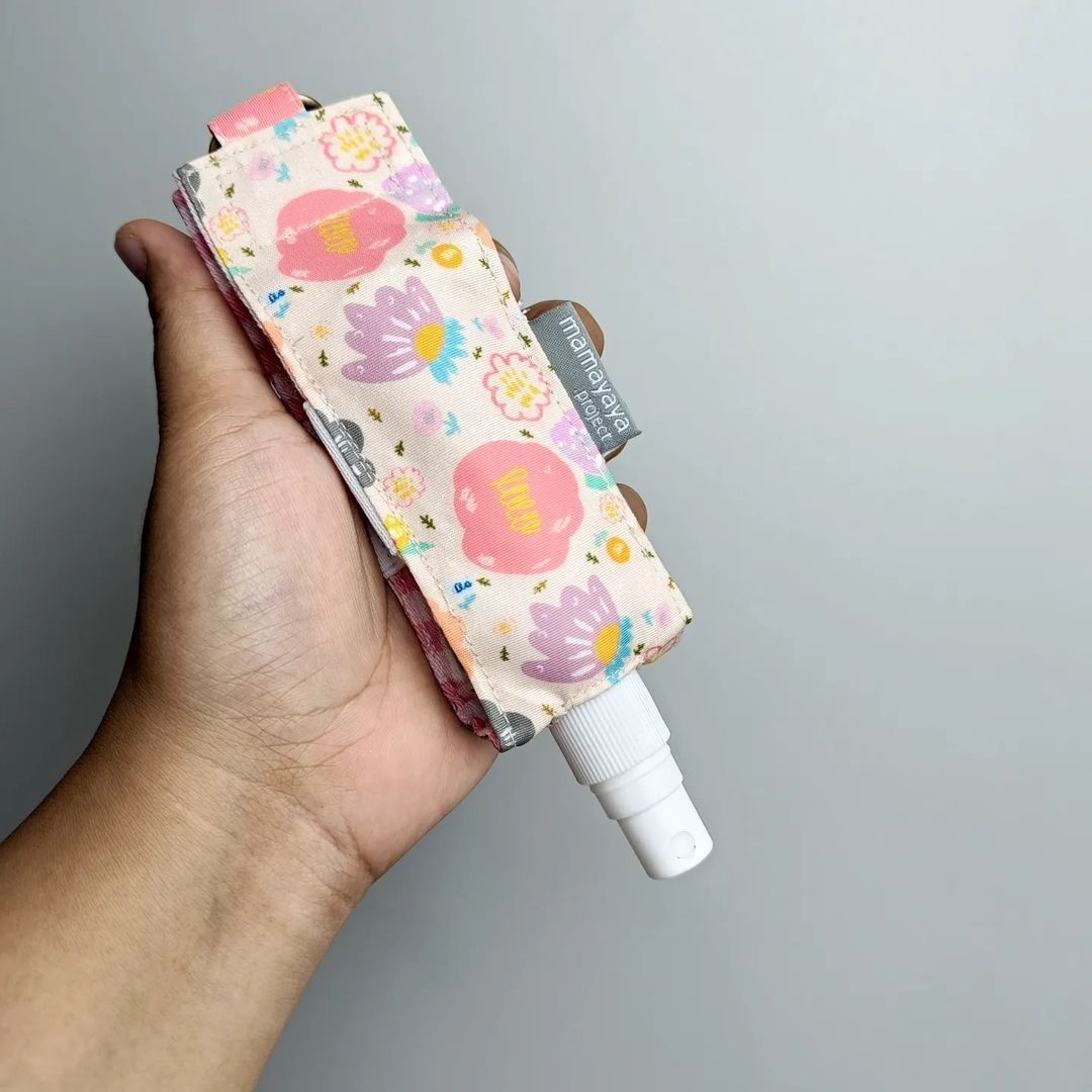 HAND SANITIZER HOLDER_C3285_AYANA IVORY_MILKY