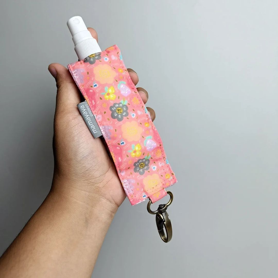 HAND SANITIZER HOLDER_C3181_AYANA SALMON PINK_MILKY