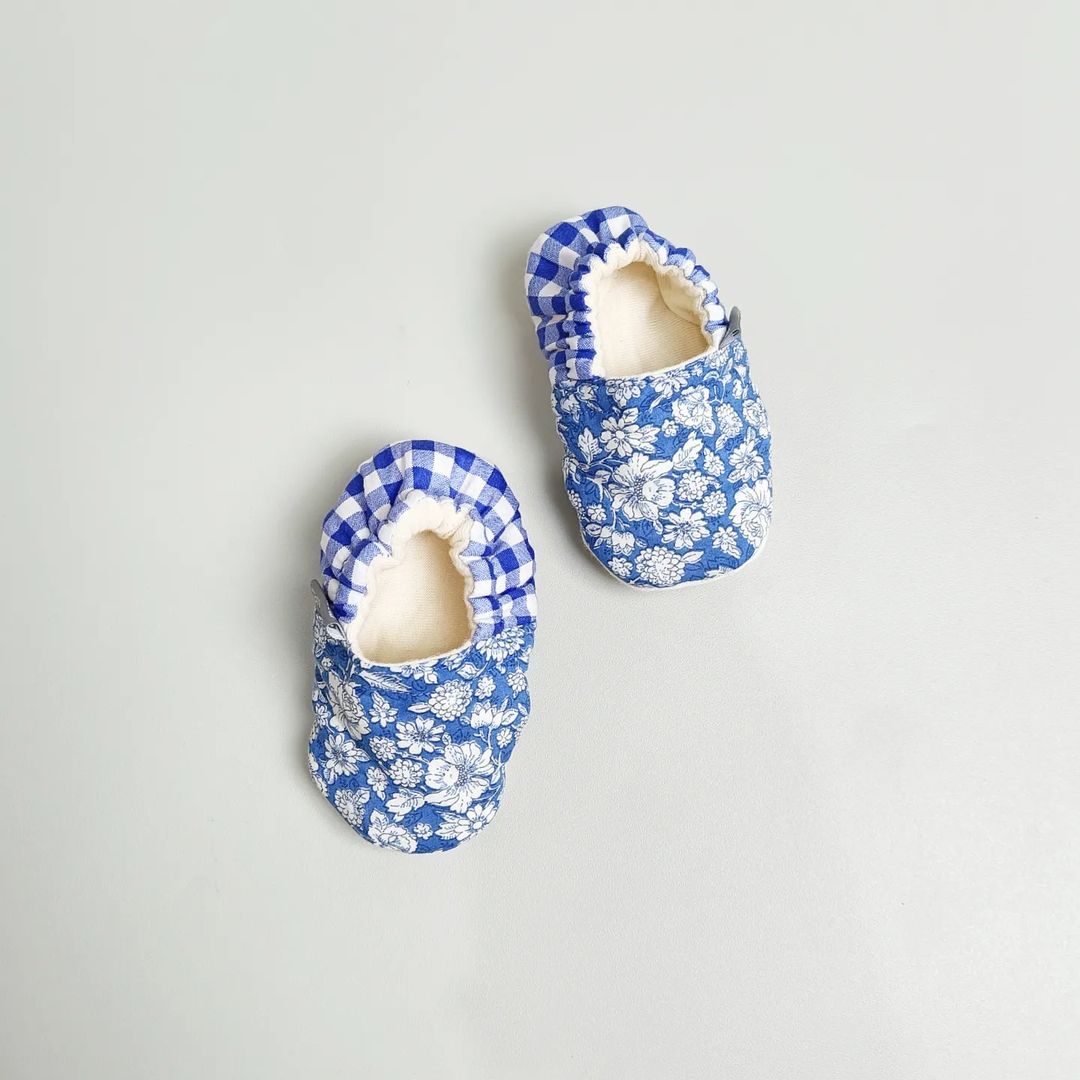 BABY SHOES_A4259_BUNGA ASTER BIRU_(6-9)