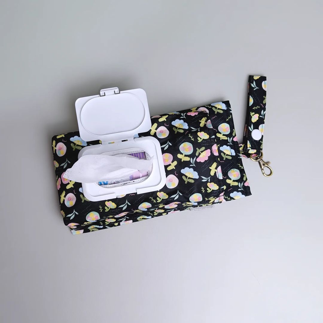 TISSUE POUCH_C4287_MINI AMARA BLACK_WR