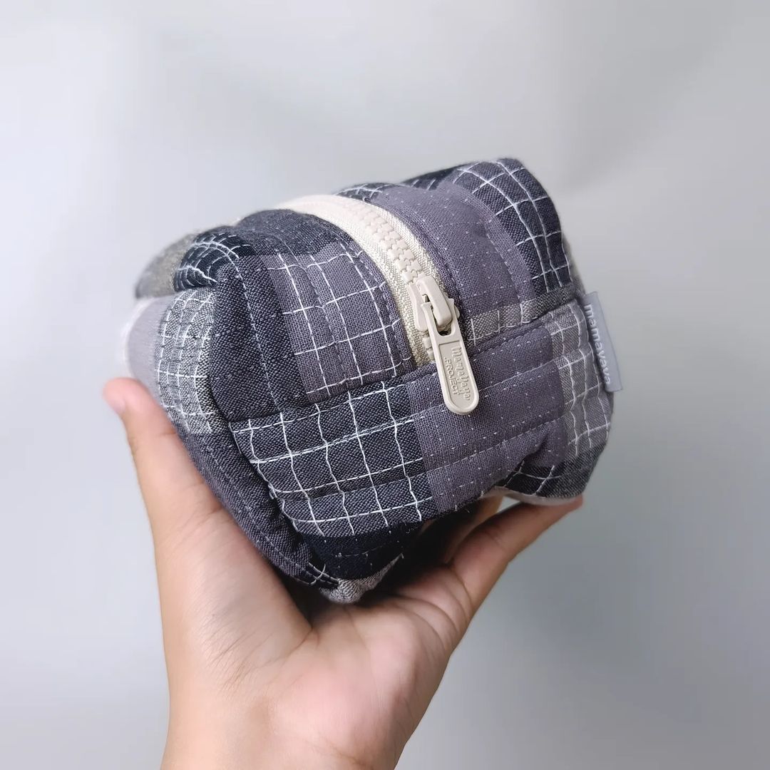 COSMETIC POUCH QUILTED_C6055_SASHIKO GREY