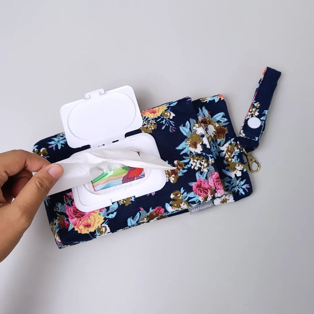 SET TISSUE POUCH & HAND SANITIZER HOLDER_C6023_ROSE NAVY