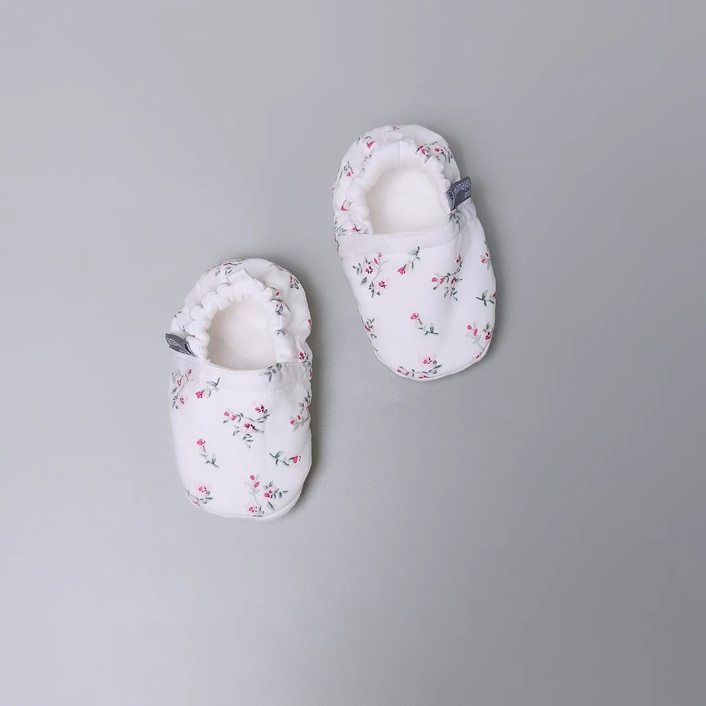 BABY SHOES_A3350_BUNGA PEONY PUTIH_(3-6)