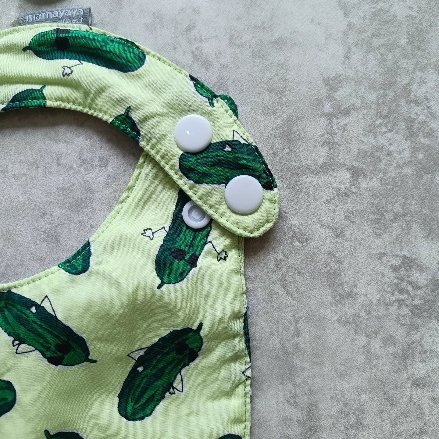 ROUND BIBS_A7382_CUCUMBER