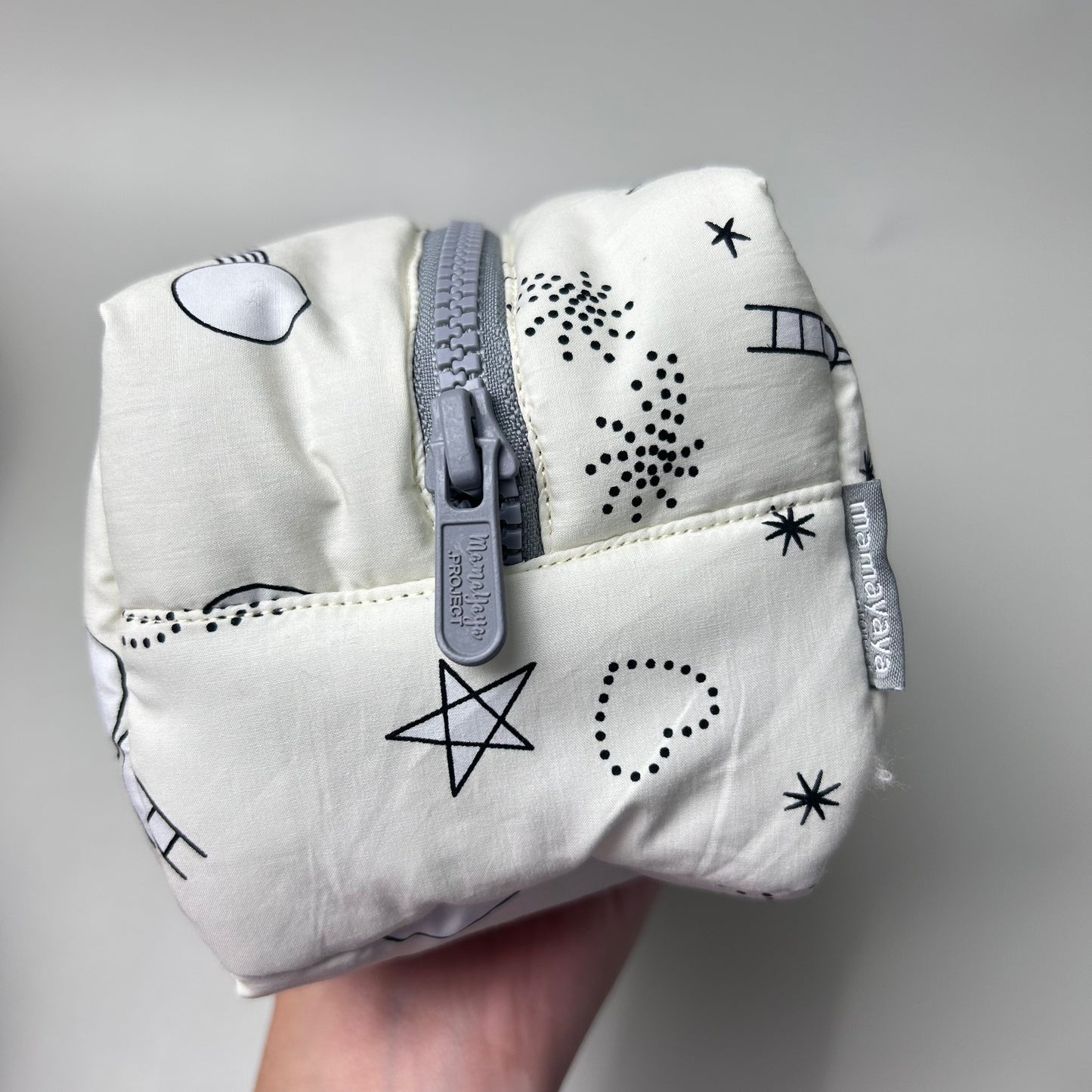 COSMETIC POUCH PUFFY_A7027_DOODLE SKY