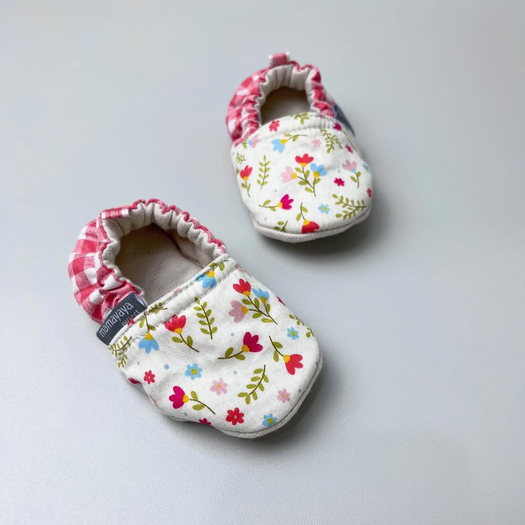 SET BABY | BUCKET HAT | BIBS | BABY SHOES_A6192_BUNGA CANNA CREAM