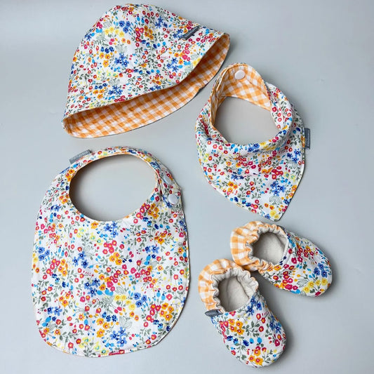 SET BABY | BUCKET HAT | BIBS | BABY SHOES_A3193_BUNGA DAFFODILS