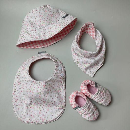SET BABY | BUCKET HAT | BIBS | BABY SHOES_A7111_MINI DAISY MISTY