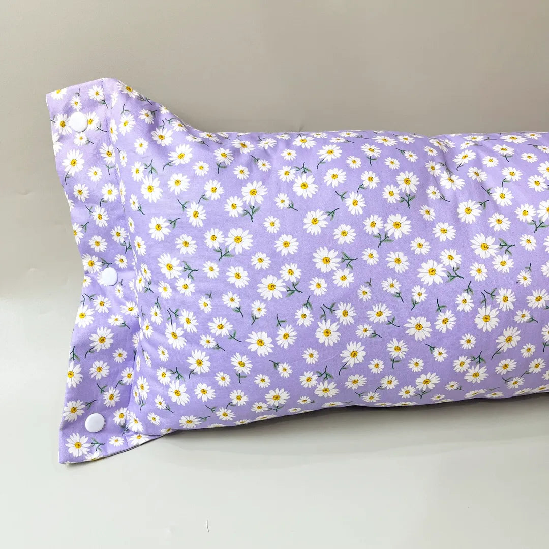 TRAVEL NURSING ARM PILLOW_⁠A7468_GARBERA UNGU (KATUN)