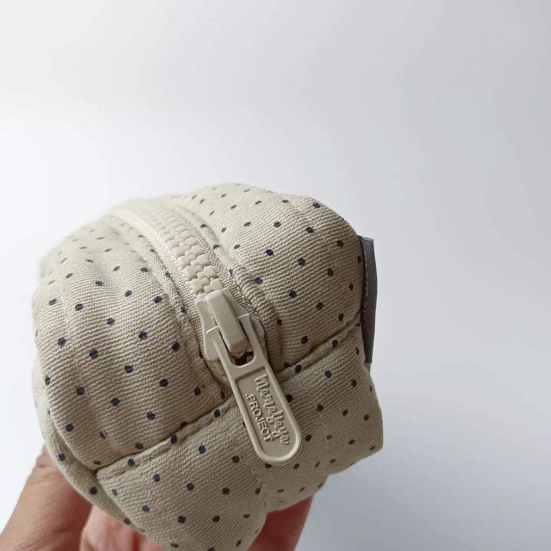 PENCIL CASE_POLKA HITAM DASAR CREAM