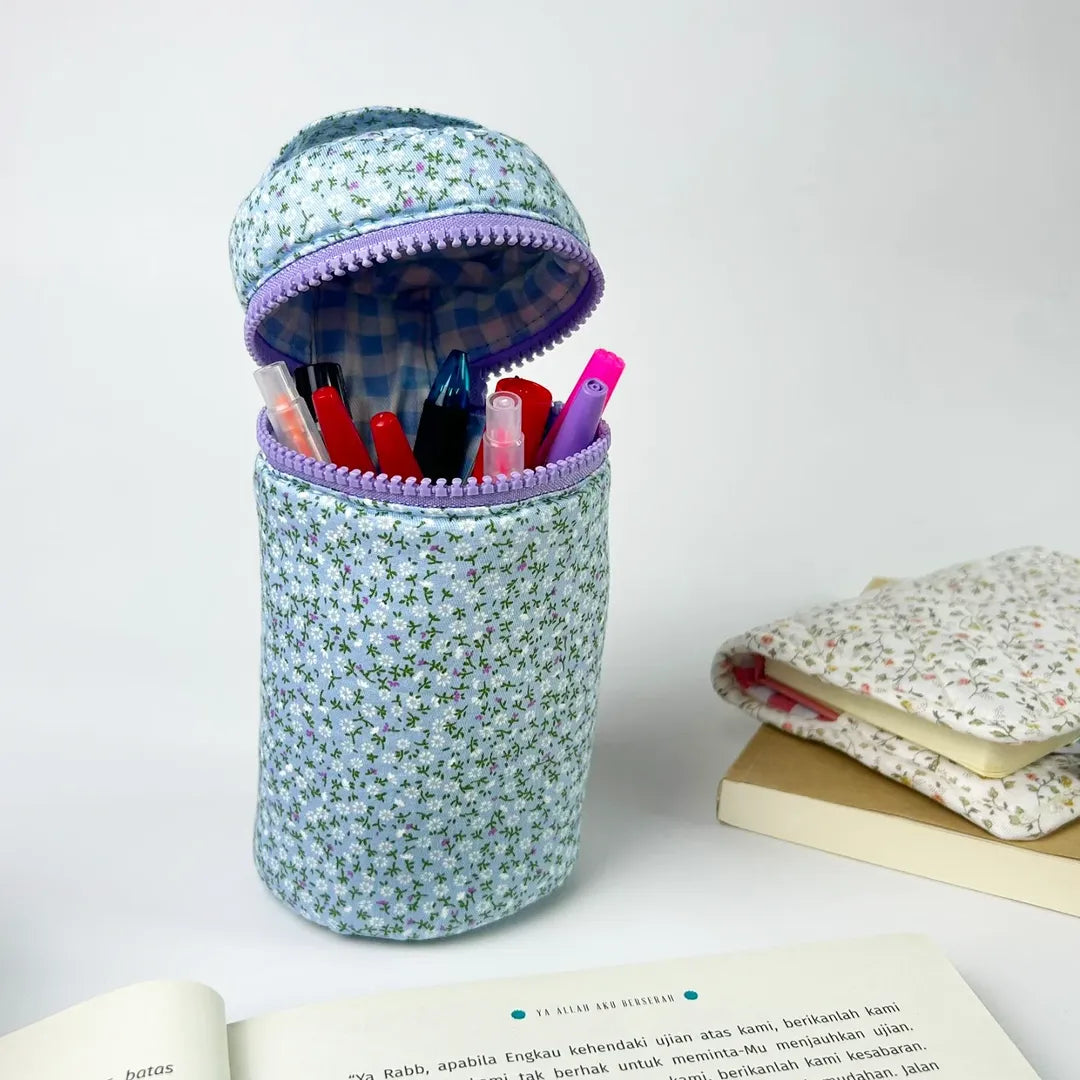 PENCIL TUBE_BUNGA MINI DASAR BIRU